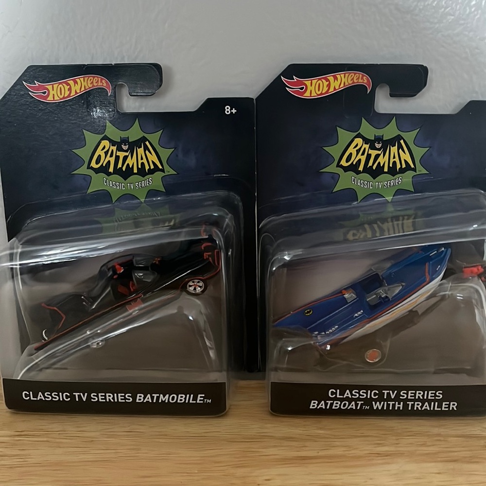 NIB Hot Wheels Batman cars